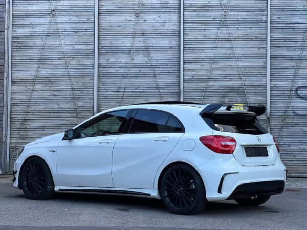 Mercedes-Benz Classe A 45 AMG – Image 9