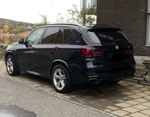 BMW X5 – Image 8