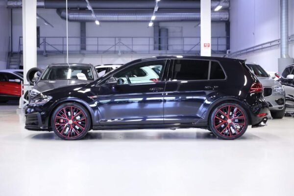 Volkswagen Golf GTI – Image 3