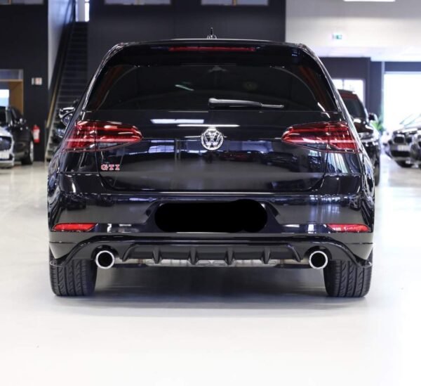 Volkswagen Golf GTI – Image 13