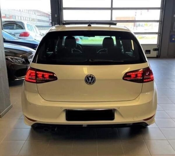 Volkswagen Golf – Image 9