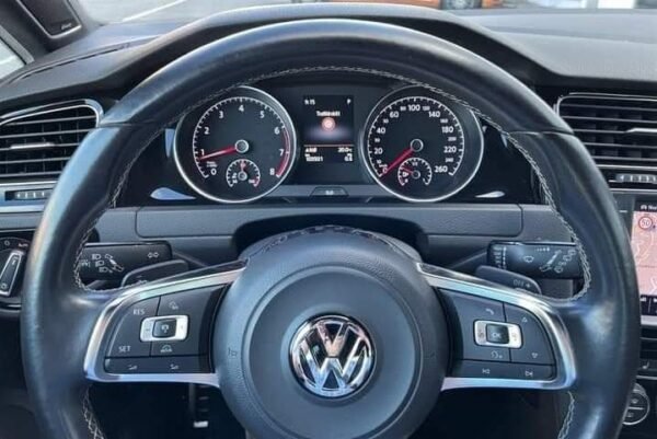 Volkswagen Golf – Image 20