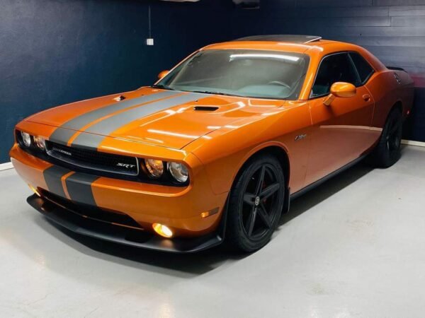 Dodge Challenger 392 – Image 3