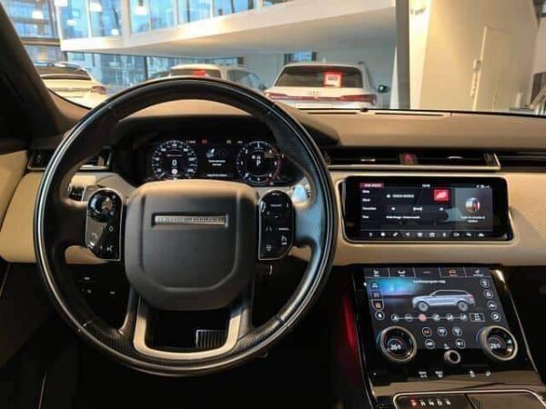 Range Rover Velar – Image 16