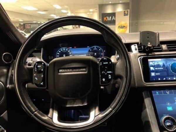 Range Rover Sport – Image 13