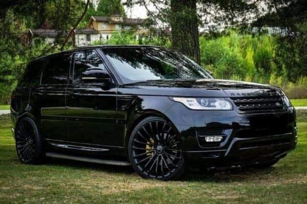 Range Rover Sport – Image 9