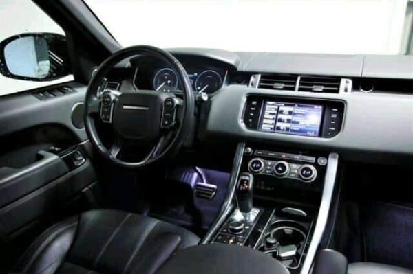 Range Rover Sport – Image 34